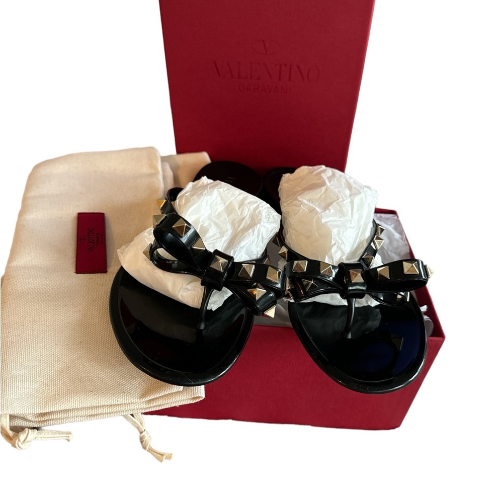 VALENTINO GARAVANI ROCKSTUD SANDLE IN BLACK - Picture 5 of 5